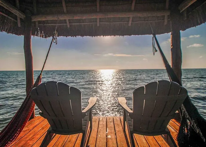 Beachfront With Private Heated Pool Jacuzzi Sauna Ocean Views & Ac - 7th Heaven *