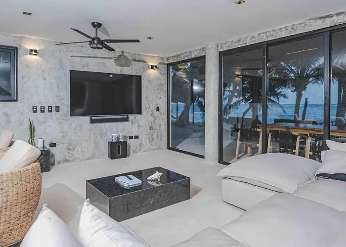 Hébergement de vacances Beachfront With Private Heated Pool Jacuzzi Sauna Ocean Views & Ac - 7th Heaven Tulum